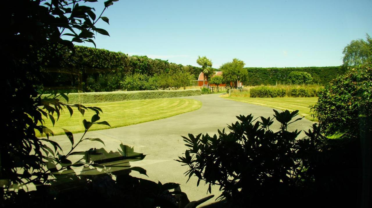 Tuscany Downs Estate Darfield Екстер'єр фото