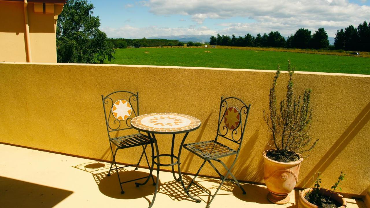 Tuscany Downs Estate Darfield Екстер'єр фото