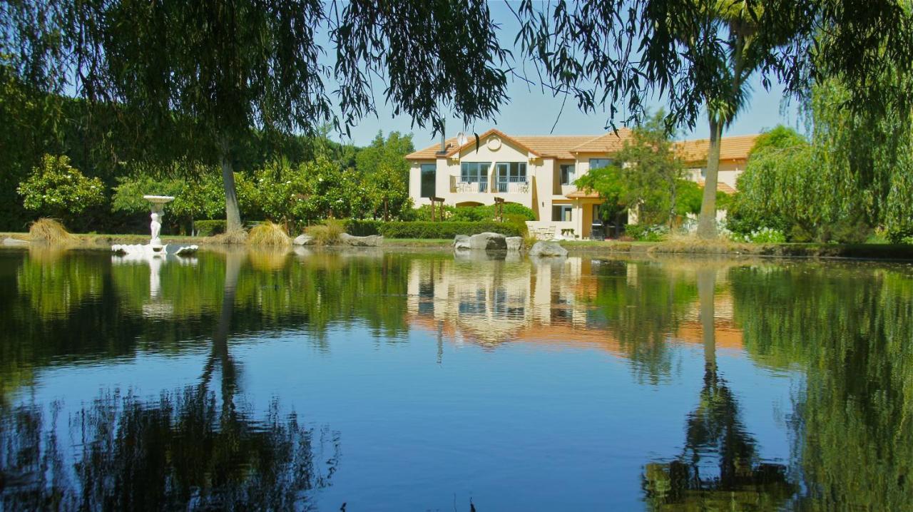 Tuscany Downs Estate Darfield Екстер'єр фото